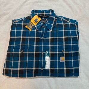 Men’s Carhartt Rugged Flex Relaxed Fit SS plaid flannel shirt. Size small, NWT!